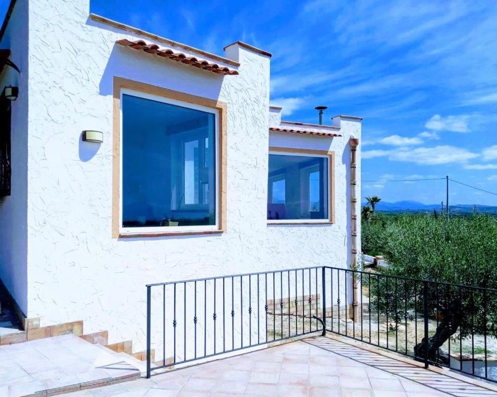 villa immersa in oliveto Sciacca Exteriör bild