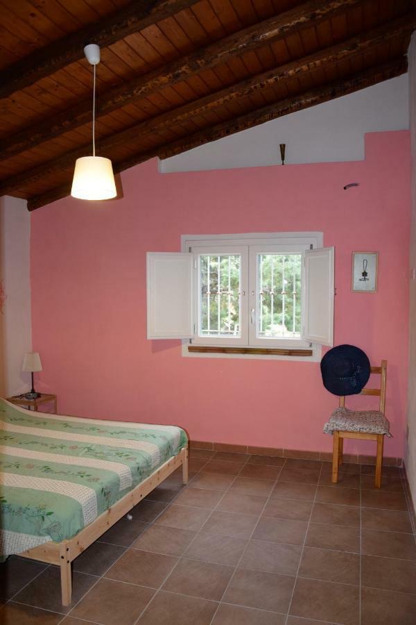 villa immersa in oliveto Sciacca Exteriör bild